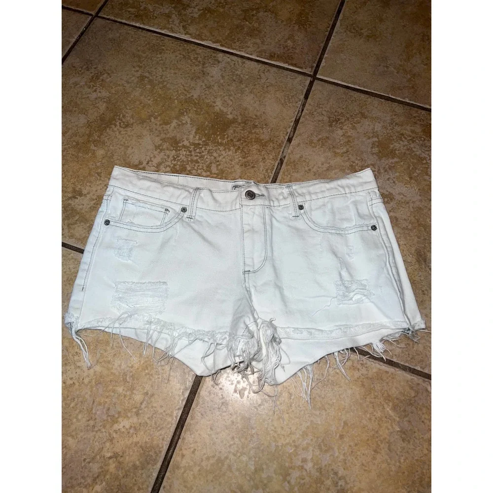 Lucky Brand The Cut Off Shorts Size 29 - Picture 1 of 3